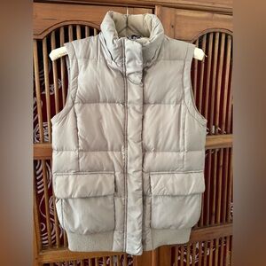 Women's Greige Down Puffer Vest